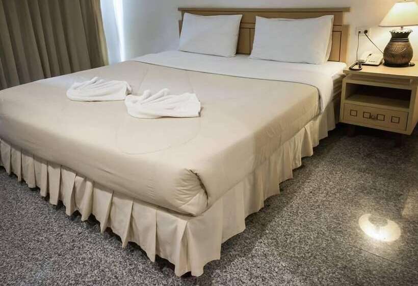 اتاق استاندارد, Maneerote