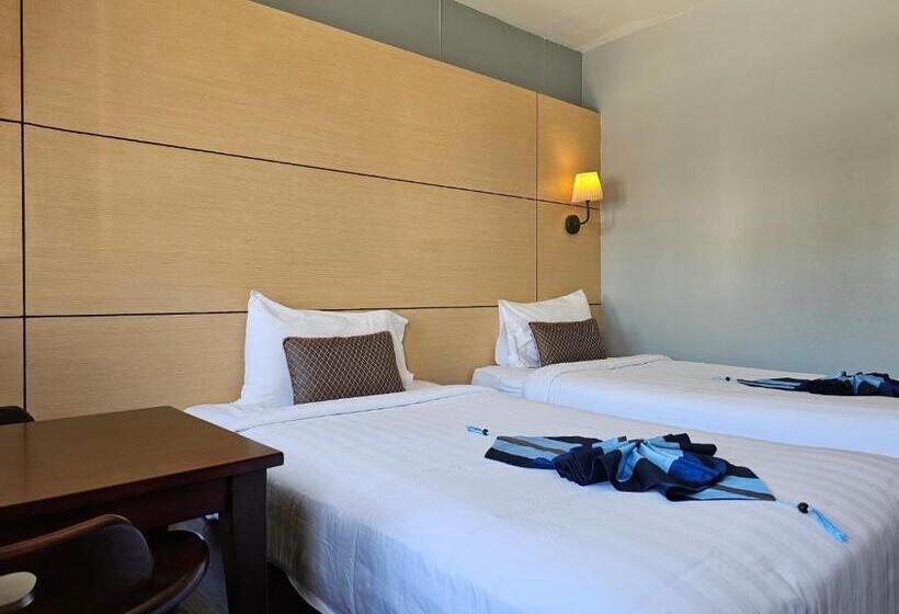 수피리어 룸, Montree Phuket Hotel, Sha Extra Plus