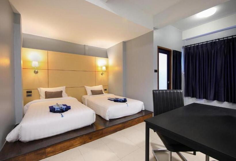 디럭스 룸, Montree Phuket Hotel, Sha Extra Plus