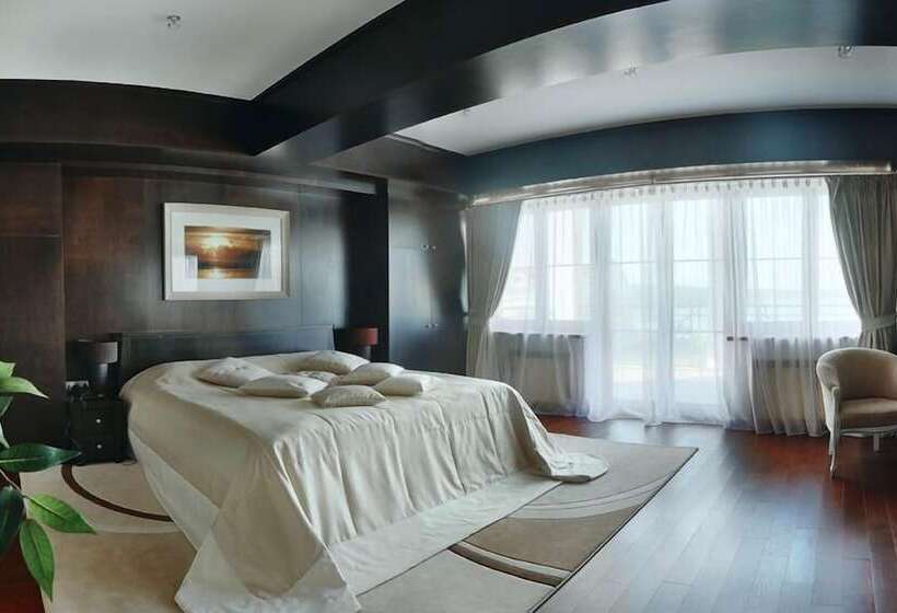 Президентский Люкс, Robinson Club Resort & Spa