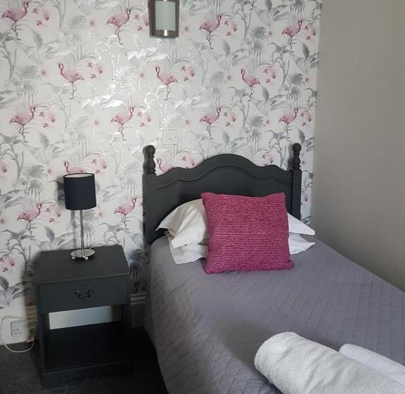 スタンダードシングルルーム, The Bahamas