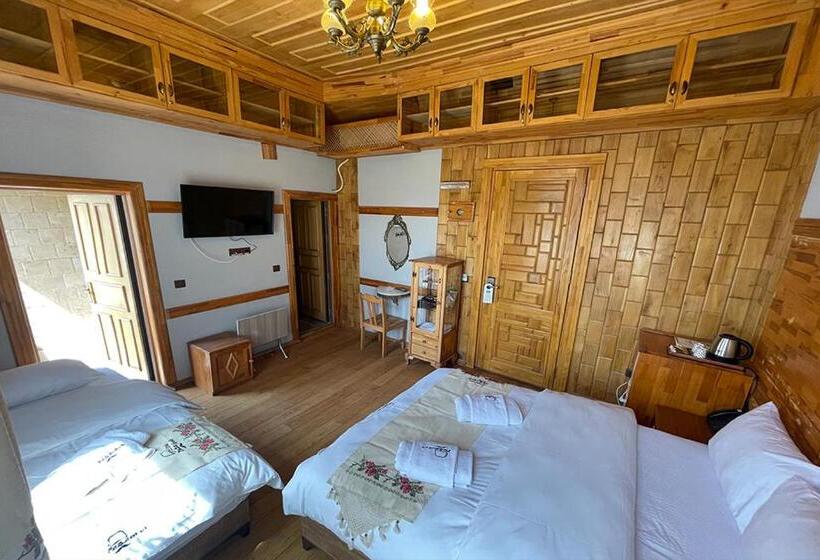 Superior-perhehuone, Osmanlı Paşa Otel  Konaklama