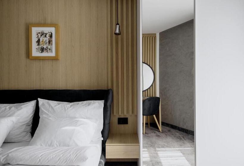 اتاق استاندارد, Wellns Rooms