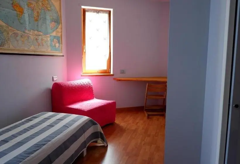 スタンダードシングルルーム, B&b Del Cactus