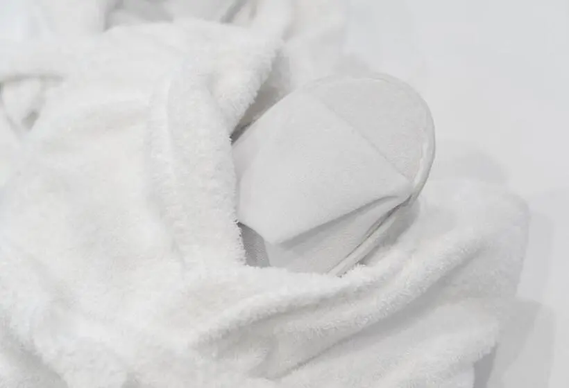 اتاق استاندارد, Varese Suites