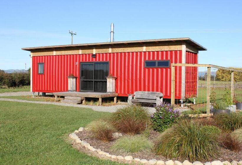 اتاق استاندارد با چشمانداز کوهستان, Luxury Container Cabin