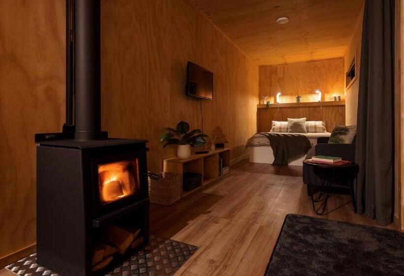 اتاق استاندارد با چشمانداز کوهستان, Luxury Container Cabin