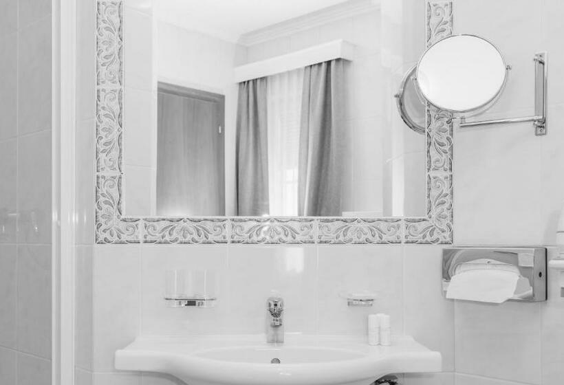 غرفة ديلوكس فردية, 24steps