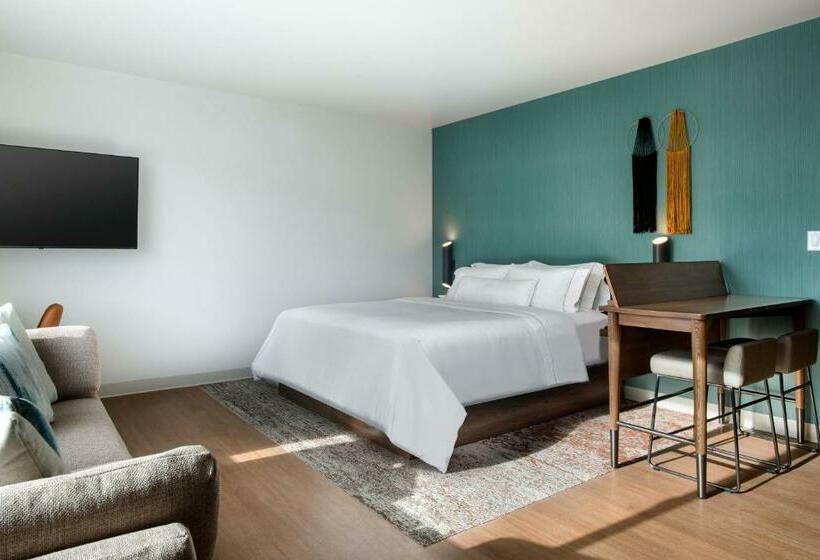 キングサイドベッドのスタンダードワンルーム, Element Reno Experience District