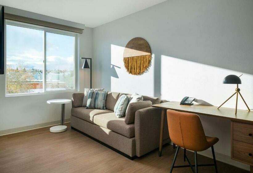 キングサイズベッドのエクゼクティブ, Element Reno Experience District