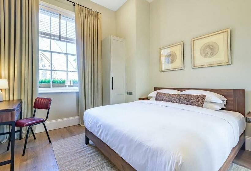 Huoneisto 1 Makuuhuone, Oak & Poppy