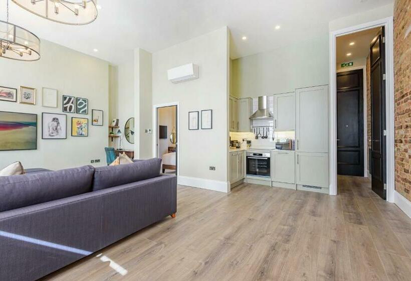 Huoneisto 1 Makuuhuone, Oak & Poppy