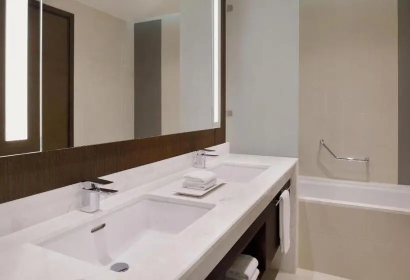 آپارتمان 3 خوابه, Delta Hotels By Marriott City Center Doha