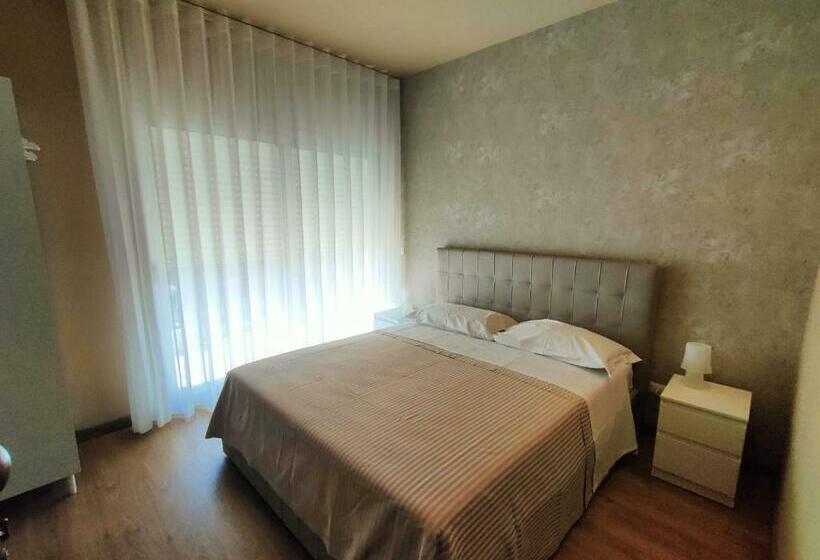 غرفة ديلوكس فردية, Flavi Home B&b