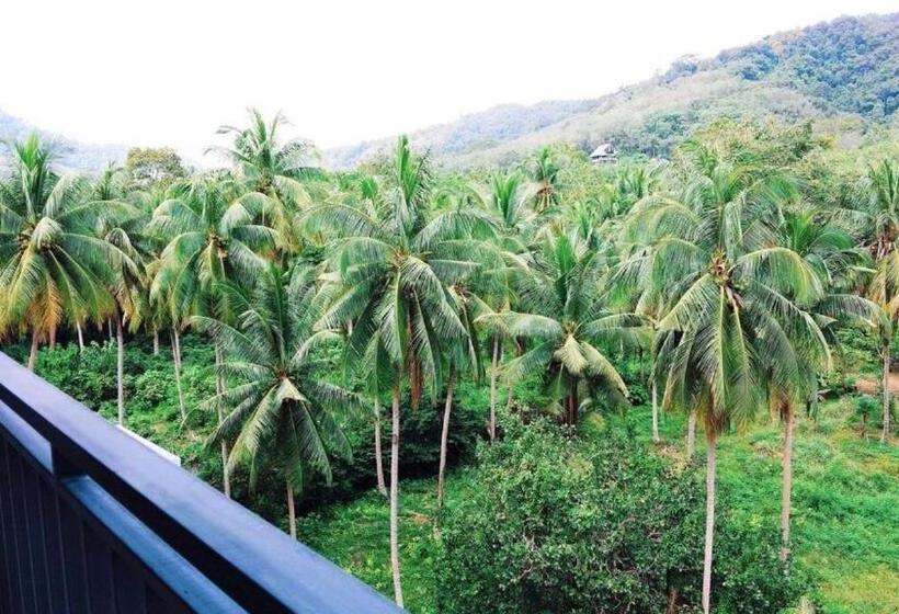 バルコニー付きスタンダードステューディオ, Ahad Suite Aonang