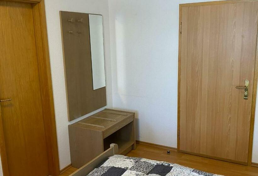 디럭스 룸, Bielatal