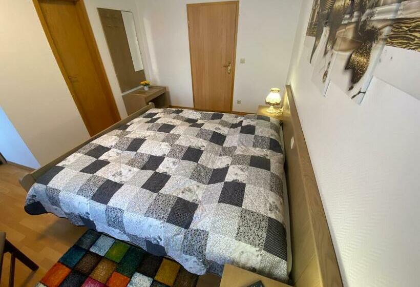 디럭스 룸, Bielatal