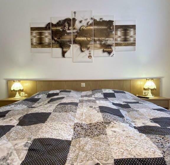 디럭스 룸, Bielatal