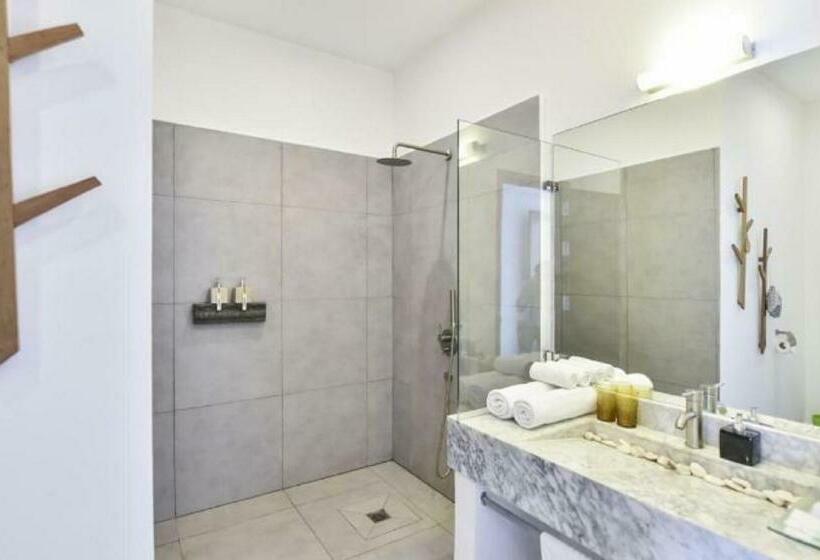 Номер Стандарт Вид на Горы, Naiya Sea Resort