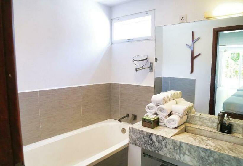 Family Suite, Naiya Sea Resort