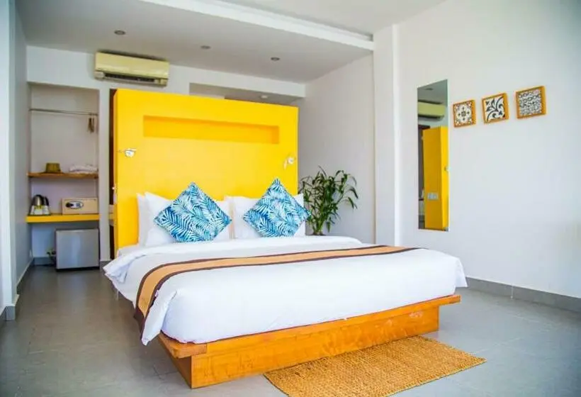 オーシャンビューデラックスルームバルコニー付き, Naiya Sea Resort