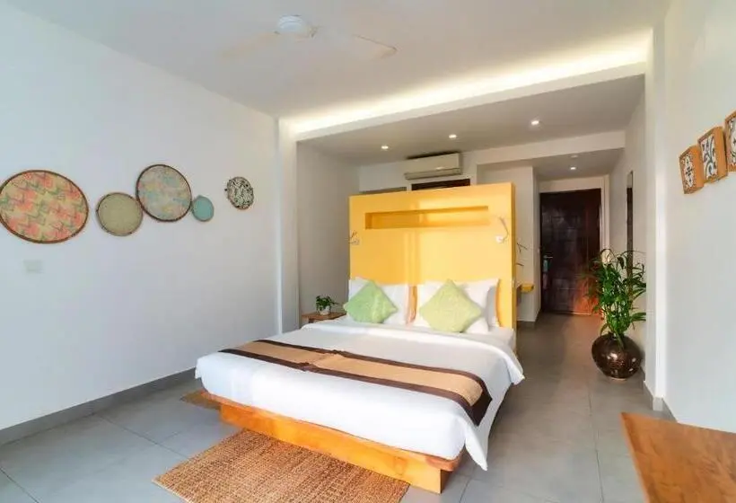 オーシャンビューデラックスルームバルコニー付き, Naiya Sea Resort