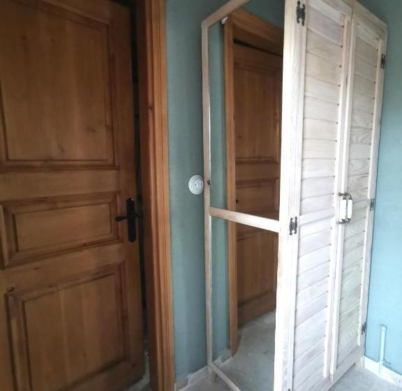 スタンダードルーム, Ilios Guest House