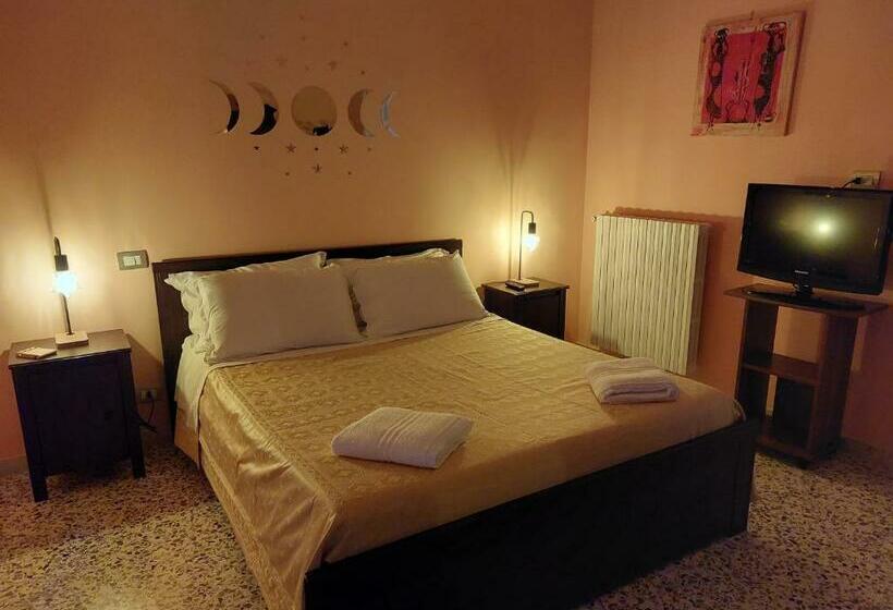 חדר סטנדרט עם טרסה, Mezzaluna Guest House