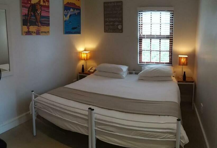 エコノミールーム, Harbour House Hotel Adventure Pads