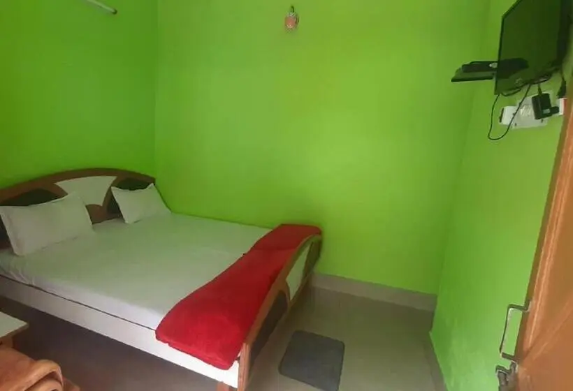 Quarto Estandar, Ashirwad, Uttarkashi