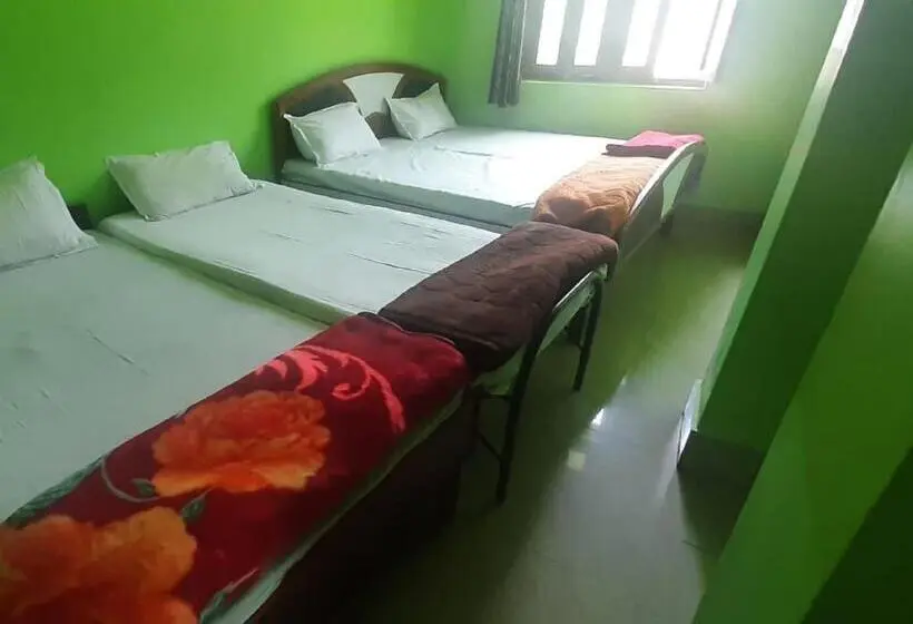Quarto Familiar, Ashirwad, Uttarkashi