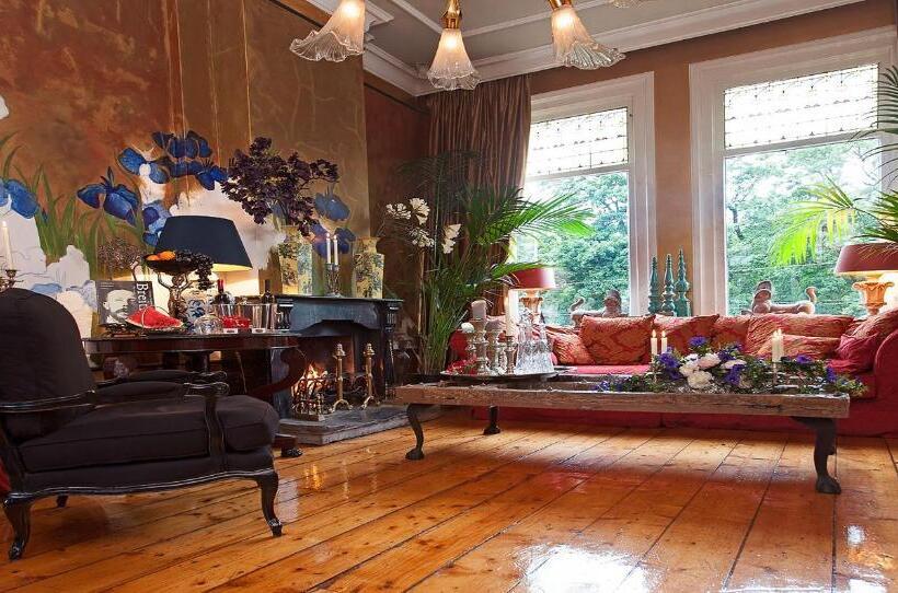 스위트, Breitner House