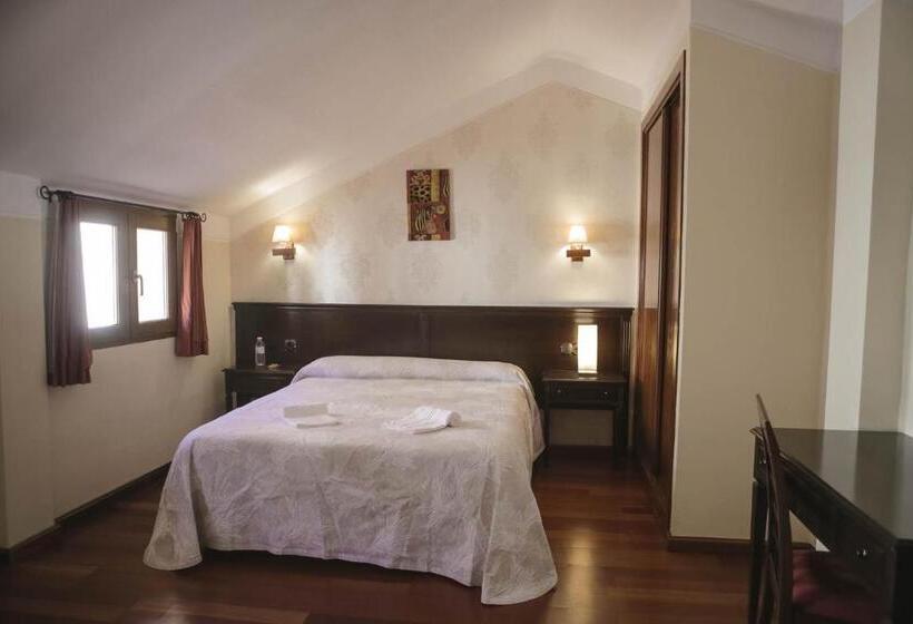 Номер Стандарт, Hospedium Hotel La Fuente