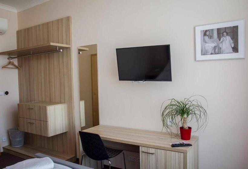 اتاق استاندارد, Mini Hotel Akord