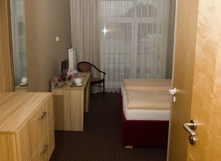 اتاق استاندارد, Mini Hotel Akord