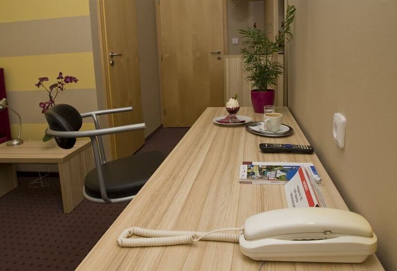 חדר סטנדרט יחיד, Mini Hotel Akord