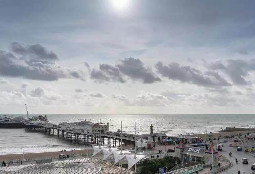 سوئیت پنت هاوس, Amsterdam Hotel Brighton Seafront