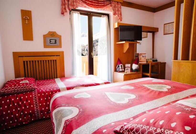 חדר קלאסי לשלושה, Bellavista