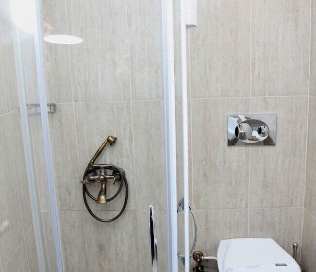 スタンダードルーム, Divani Ali