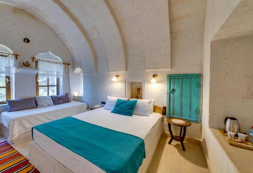 Quarto Deluxe, El Puente Cave