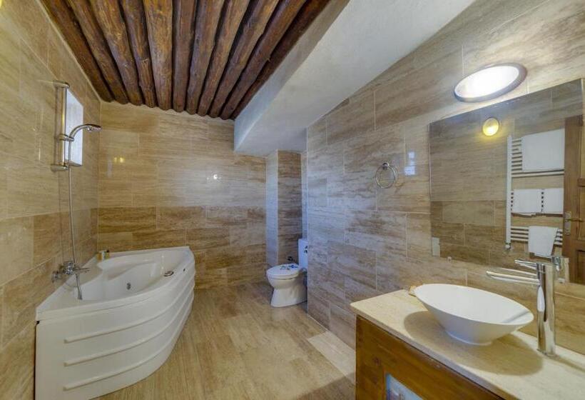 Quarto Deluxe, El Puente Cave