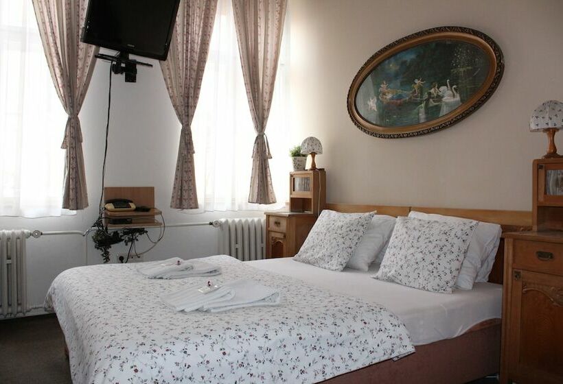 Номер Стандарт, Excellent