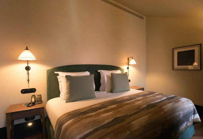 Quarto clássico, Valverde Lisboa   Relais & Chateaux