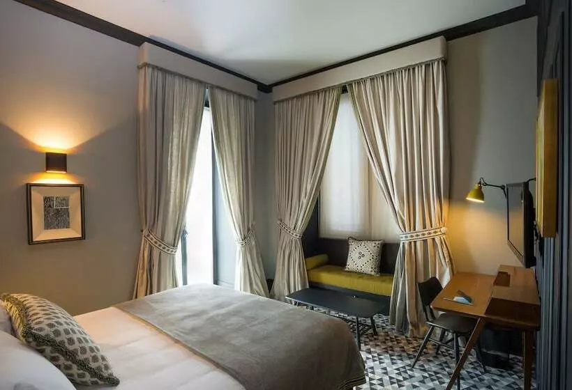 Quarto clássico, Valverde Lisboa Relais & Chateaux
