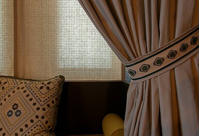 Quarto clássico, Valverde Lisboa   Relais & Chateaux