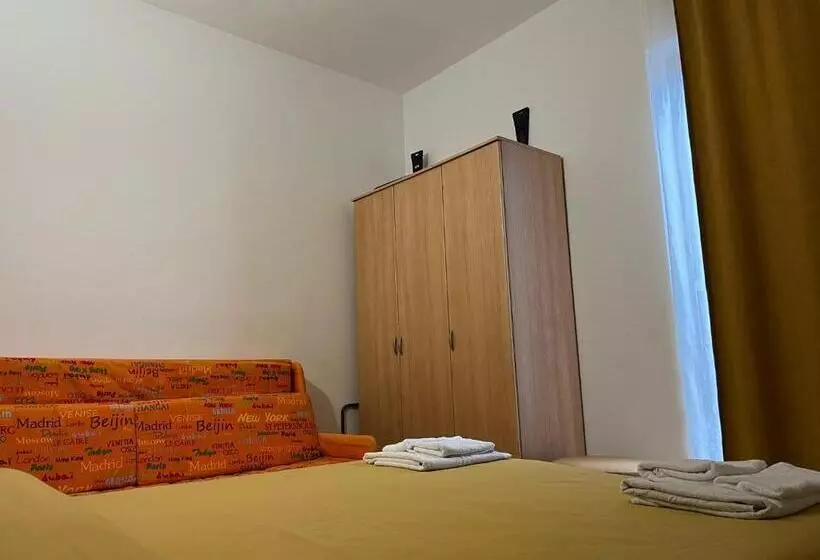 اتاق استاندارد چهار تخته, Villa Costa
