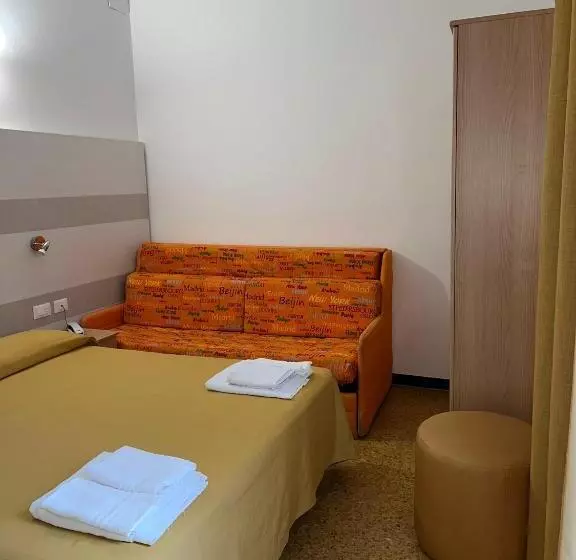اتاق استاندارد چهار تخته, Villa Costa