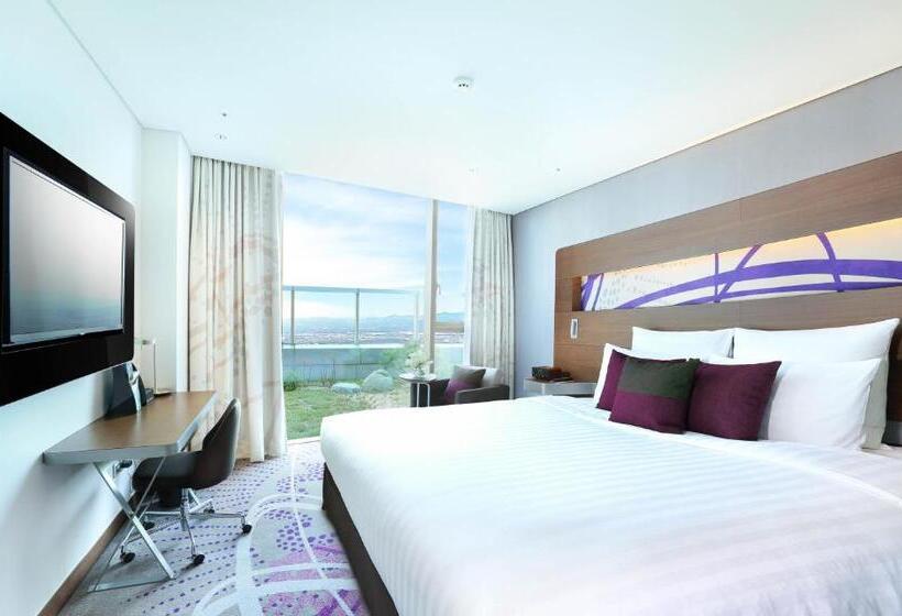 디럭스 룸 가든 전망, Novotel Ambassador Suwon