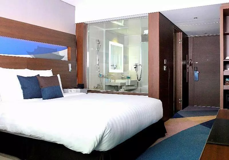 キングサイズベッドのエクゼクティブルーム, Novotel Ambassador Suwon