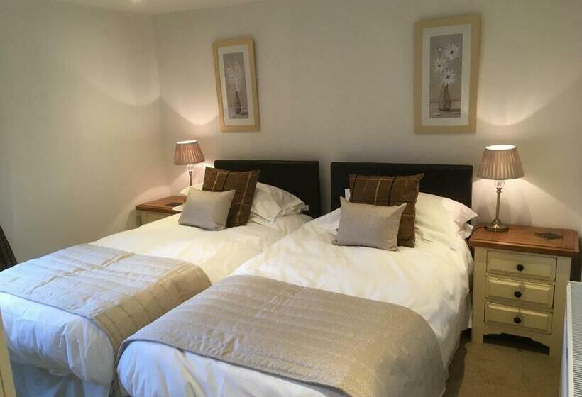 חדר סטנדרט, Buckle Yeat